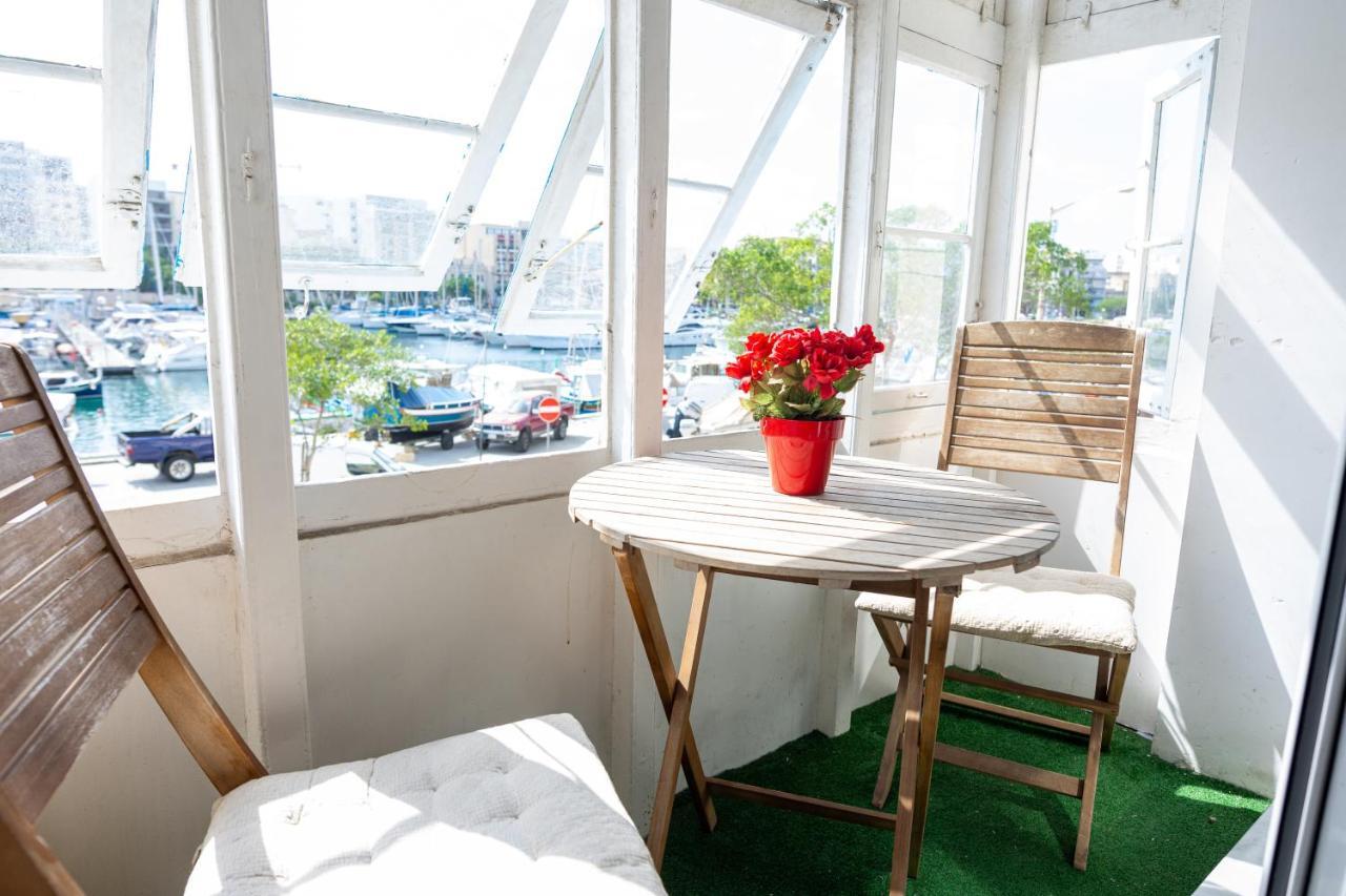 Seafront Apartment Between Valletta And Sliema Msida Exteriör bild